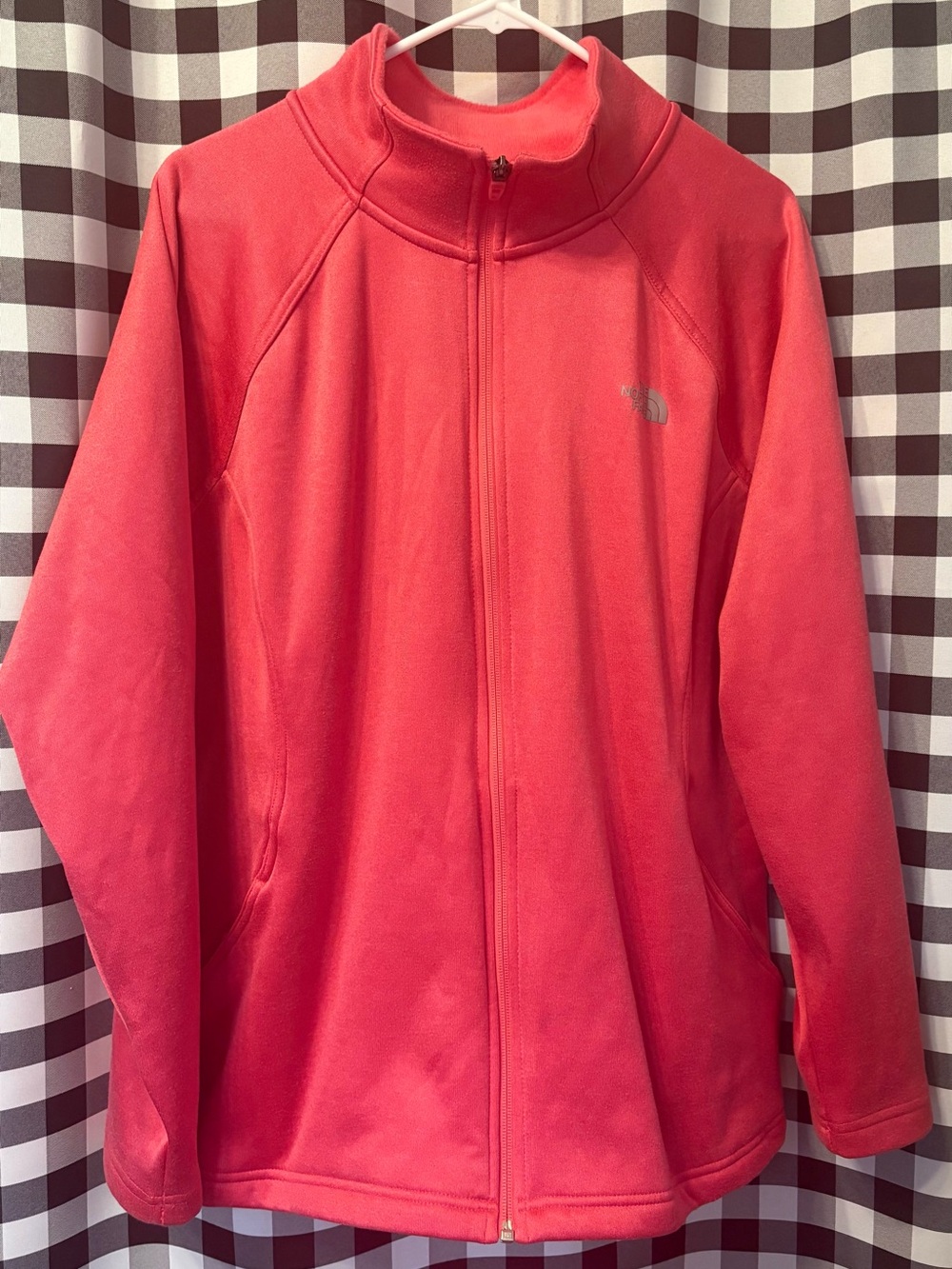 North Face Women’s Performance Fleece Coral Jacket. Size XXL